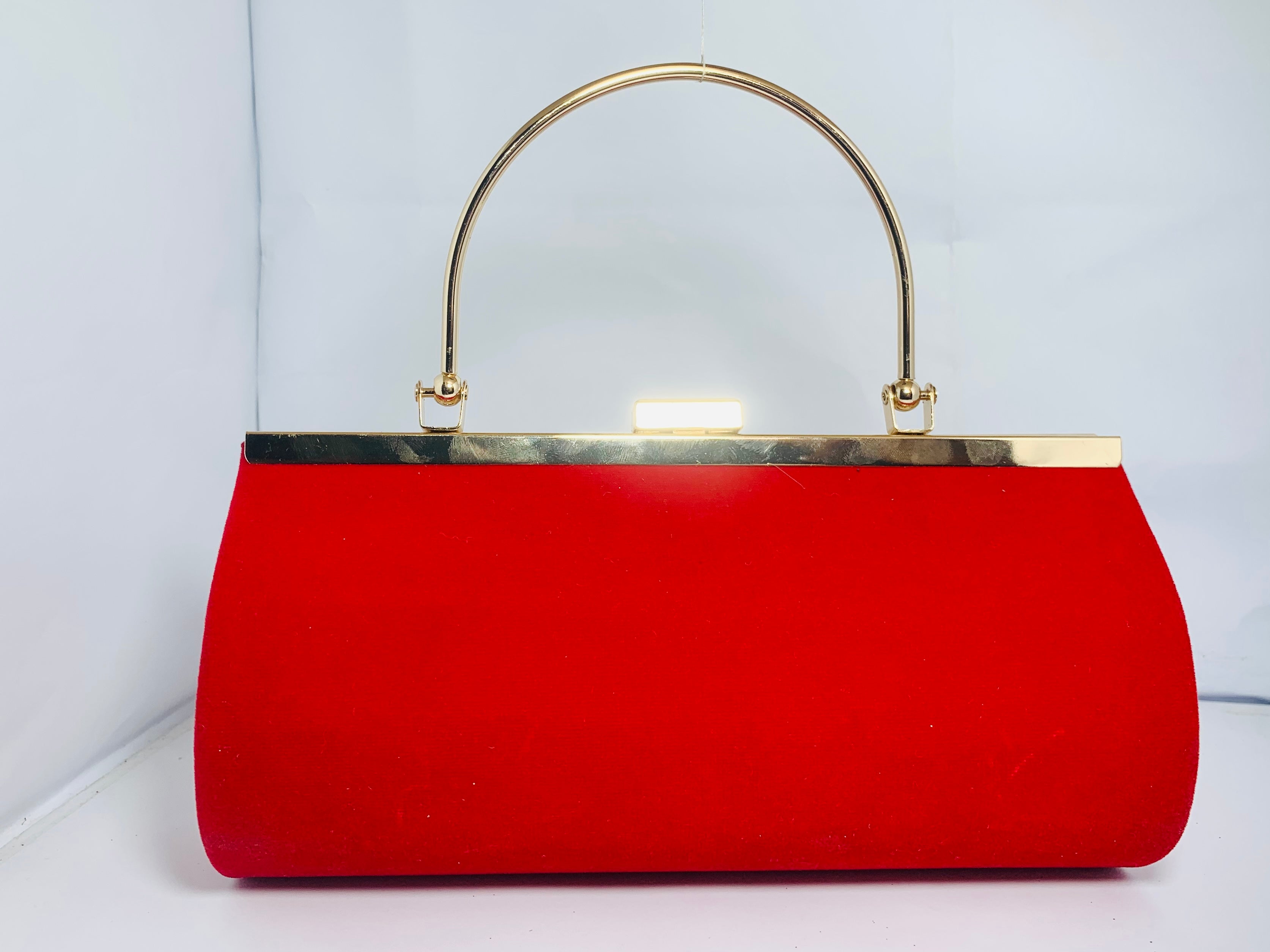 Red Glam Clutch Co.